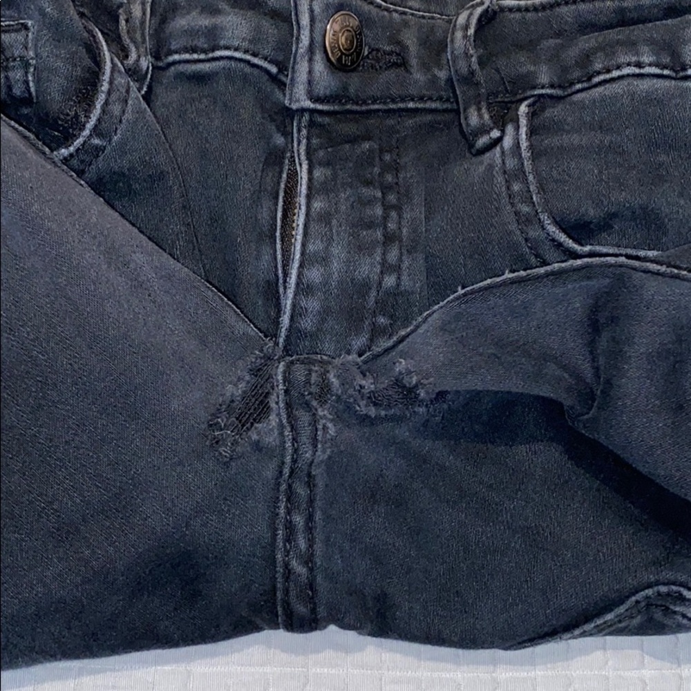 Jeans - Picture 4 of 4